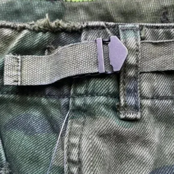 Free People Commander Cut Off Shorts. - Picture 8 of 11